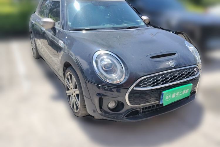 Used MINI Clubman 2021 2.0T COOPER S Front Right 45 Deg
