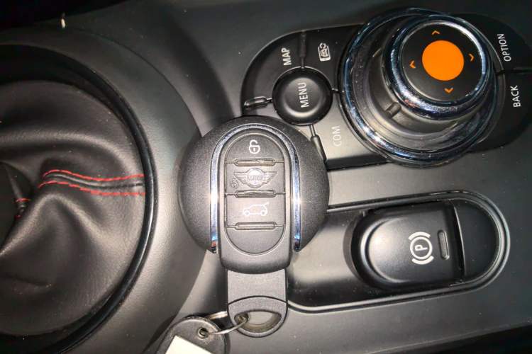 Used MINI Clubman 2021 2.0T COOPER S Interior 1