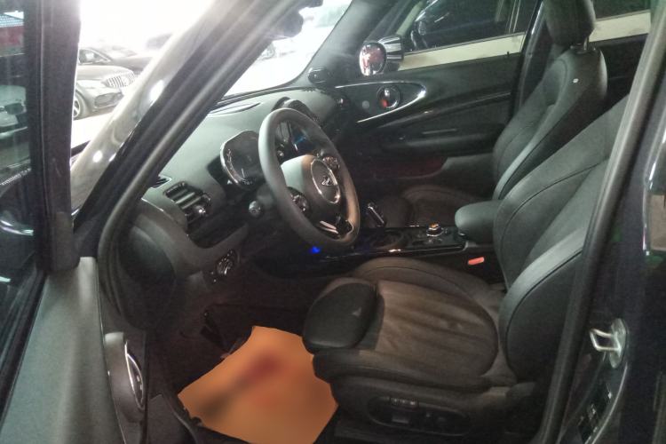 Used MINI Clubman 2021 2.0T COOPER S Interior 3