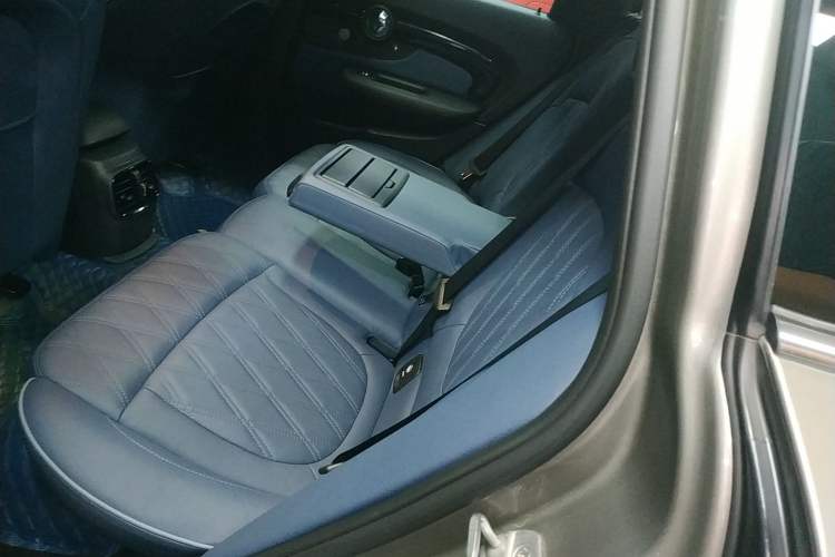 Used MINI Clubman 2021 2.0T COOPER S Interior 4