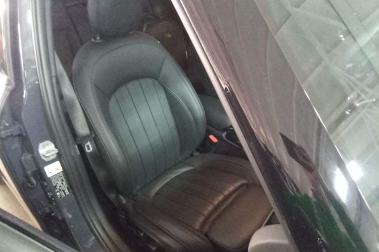 Used MINI Clubman 2021 2.0T COOPER S Right Front Seat