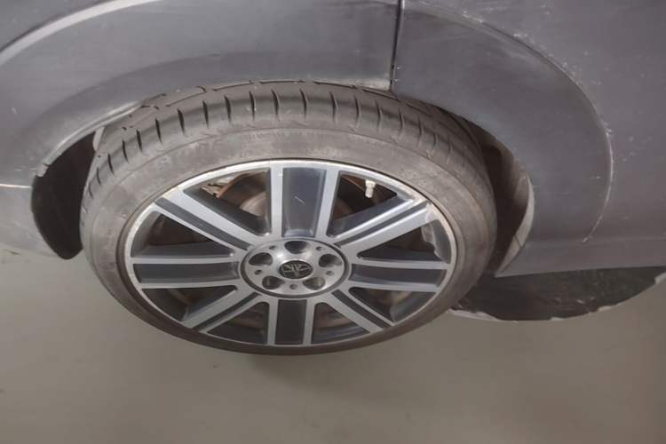 Used MINI Clubman 2021 2.0T COOPER S Right Rear Wheel Hub