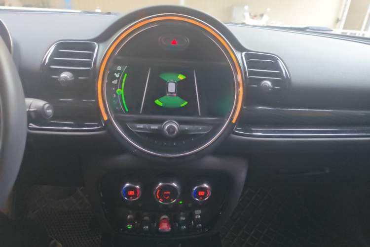 Used MINI Clubman 2021 1.5T COOPER Connoisseur Audio And AC Panel