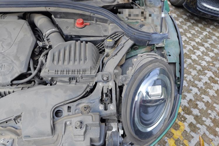 Used MINI Clubman 2021 1.5T COOPER Connoisseur Engine Bay Left