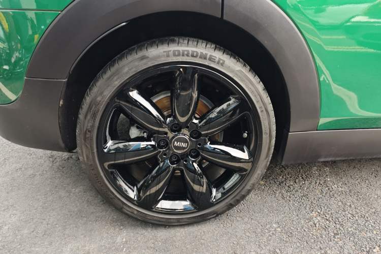 Used MINI Clubman 2021 1.5T COOPER Connoisseur Exterior 5
