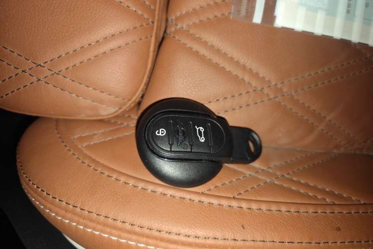 Used MINI Clubman 2021 1.5T COOPER Connoisseur Interior 1