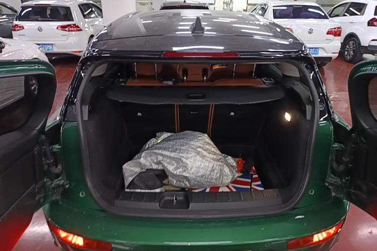 Used MINI Clubman 2021 1.5T COOPER Connoisseur Trunk