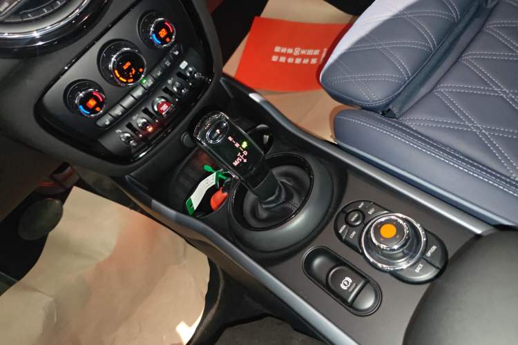 Used MINI Clubman 2021 1.5T COOPER Connoisseur Gear Lever