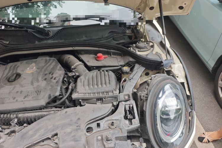 Used MINI Clubman 2021 1.5T COOPER Connoisseur Engine Bay Left