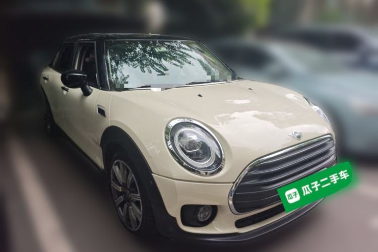 Used MINI Clubman 2021 1.5T COOPER Connoisseur Front Right 45 Deg