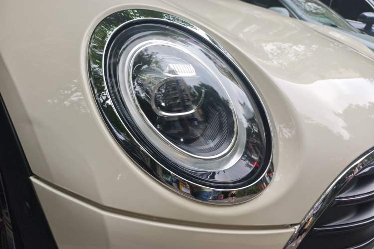 Used MINI Clubman 2021 1.5T COOPER Connoisseur Right Front Headlight