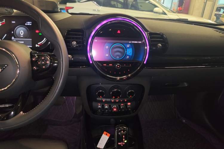 Used MINI Clubman 2021 1.5T COOPER Connoisseur Audio And AC Panel