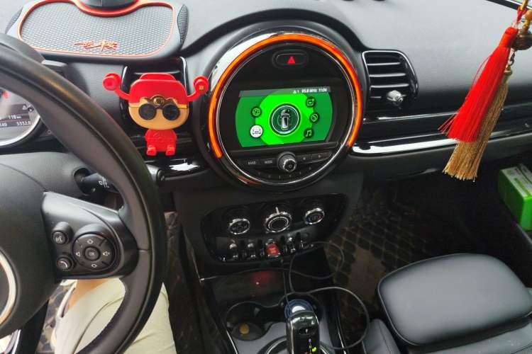 Used MINI Clubman 2021 1.5T ONE Audio And AC Panel