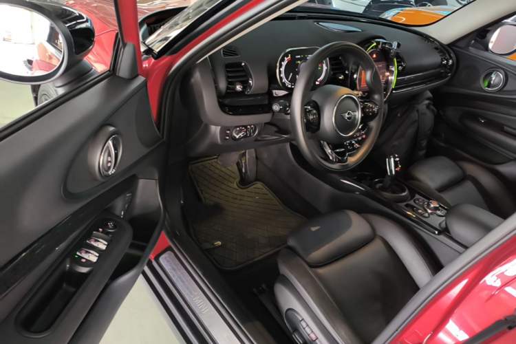 Used MINI Clubman 2021 1.5T COOPER Connoisseur Driver Seat