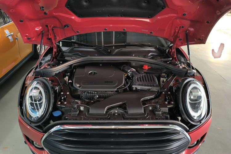 Used MINI Clubman 2021 1.5T COOPER Connoisseur Engine Bay