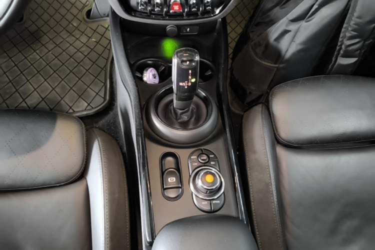 Used MINI Clubman 2021 1.5T COOPER Connoisseur Gear Lever