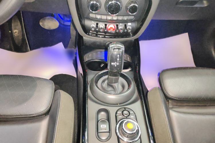 Used MINI Clubman 2021 1.5T COOPER Connoisseur Gear Lever