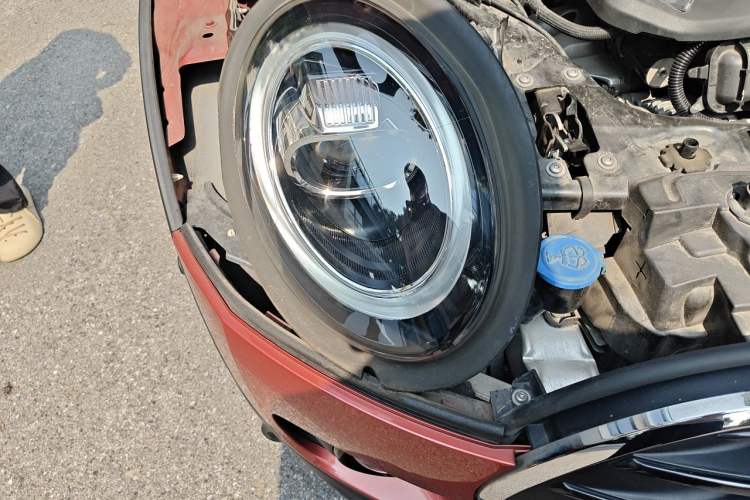 Used MINI Clubman 2021 1.5T COOPER Connoisseur Right Front Headlight
