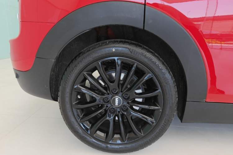 Used MINI Clubman 2021 1.5T ONE Right Rear Wheel Hub