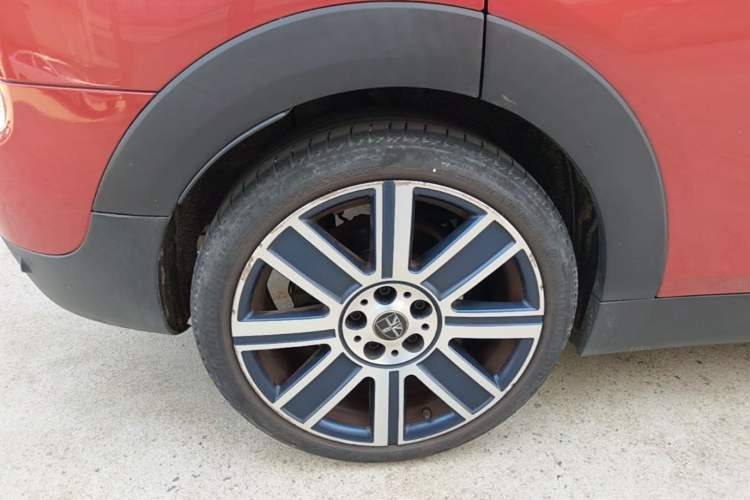 Used MINI Clubman 2021 1.5T COOPER Connoisseur Right Rear Wheel Hub