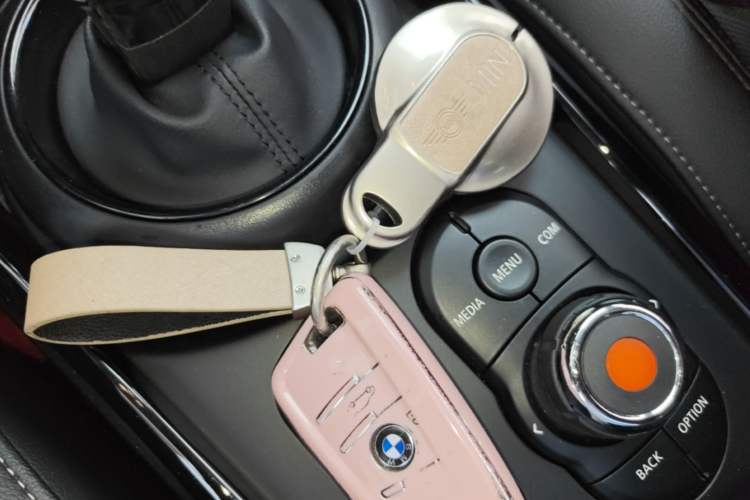 Used MINI Clubman 2021 1.5T ONE Vehicle Key