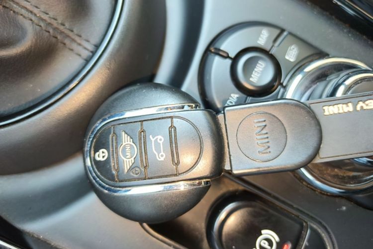 Used MINI Clubman 2021 1.5T COOPER Connoisseur Vehicle Key