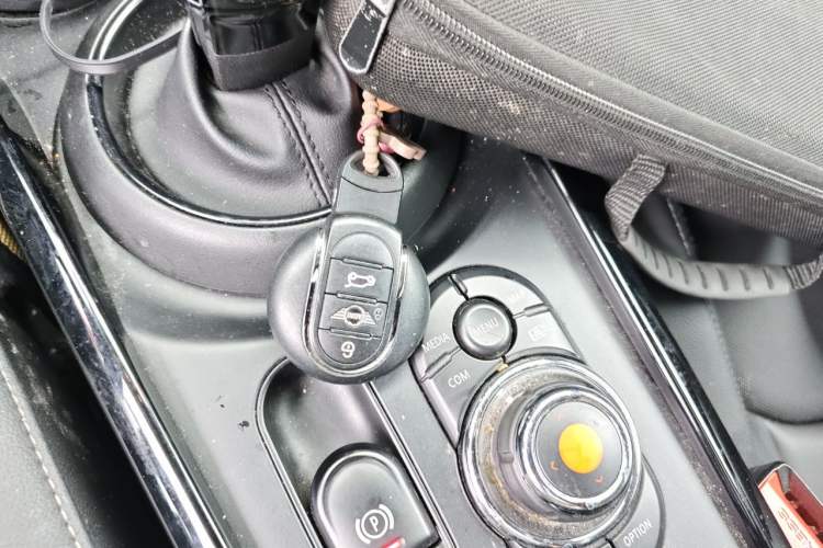 Used MINI Clubman 2021 1.5T COOPER Vehicle Key