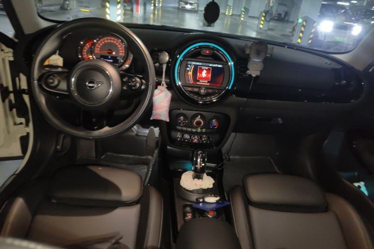 Used MINI Clubman 2021 1.5T ONE Center Console