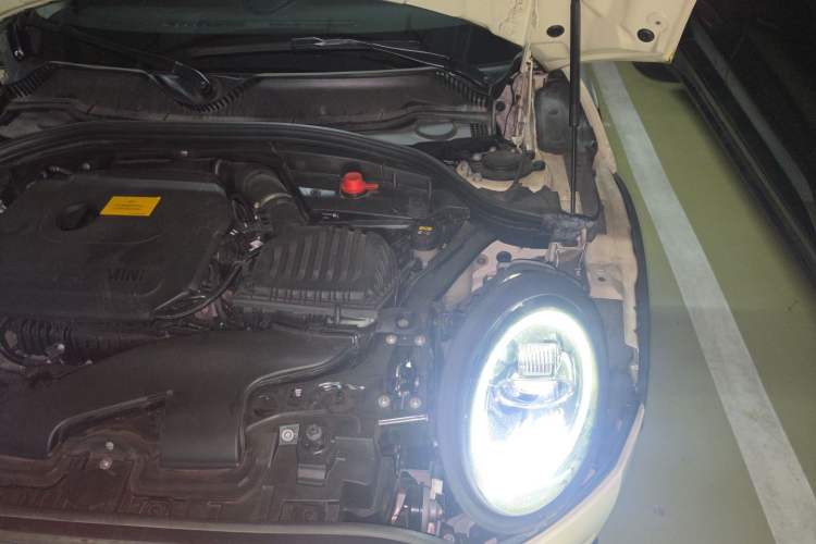 Used MINI Clubman 2021 1.5T ONE Engine Bay Left