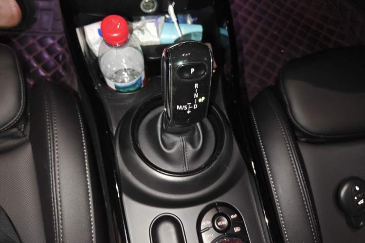 Used MINI Clubman 2021 1.5T COOPER Connoisseur Gear Lever