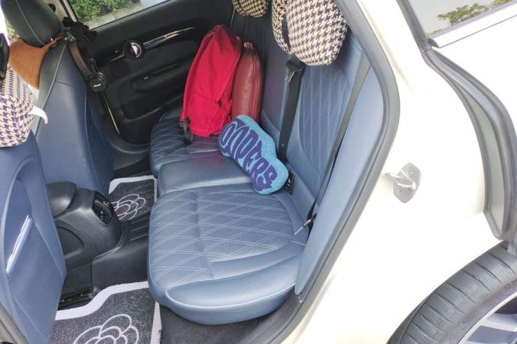 Used MINI Clubman 2021 2.0T COOPER S Left Rear Seat