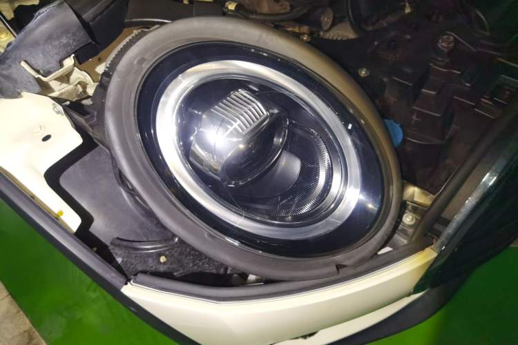 Used MINI Clubman 2021 1.5T COOPER Connoisseur Right Front Headlight