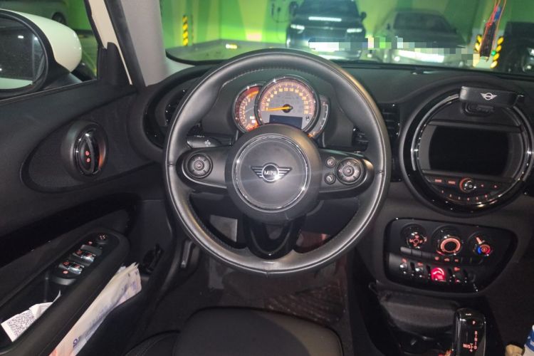 Used MINI Clubman 2021 1.5T ONE Steering Wheel