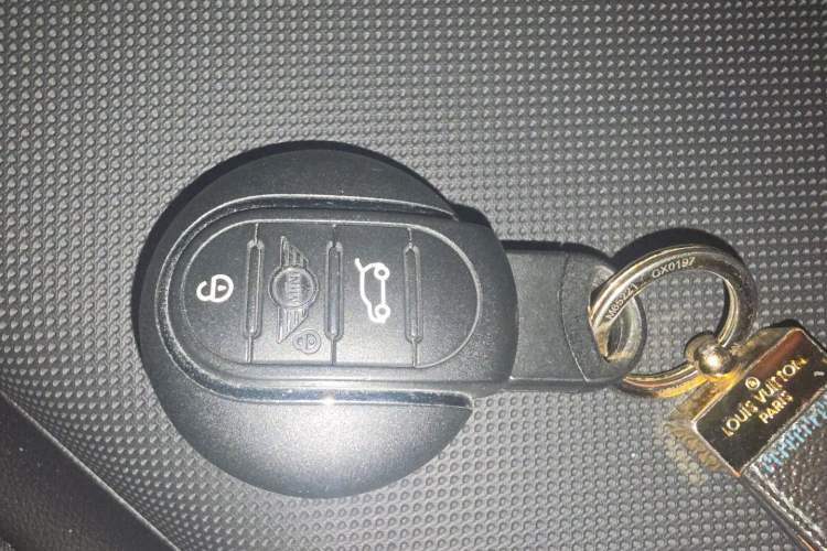 Used MINI Clubman 2021 1.5T ONE Vehicle Key