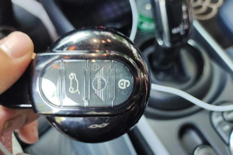 Used MINI Clubman 2021 2.0T COOPER S Vehicle Key