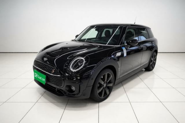 Ojetý MINI Clubman 2022 2.0T COOPER S BRICK LANE Limited Edition
