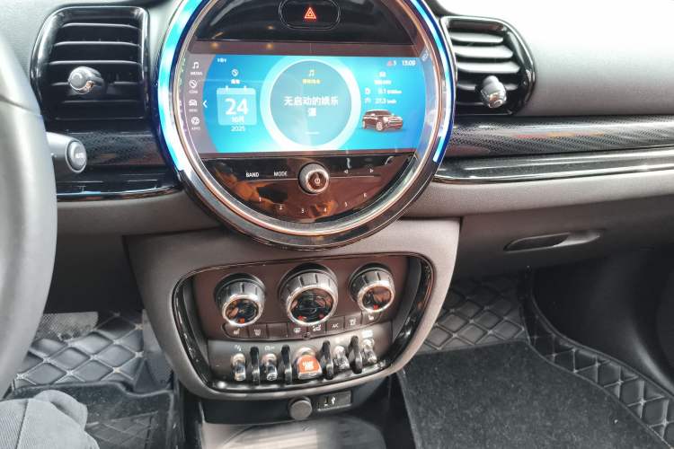 Used MINI Clubman 2022 Updated 2.0T COOPER S Audio And AC Panel