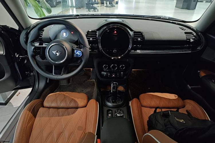 Used MINI Clubman 2022 Updated 2.0T COOPER S Center Console