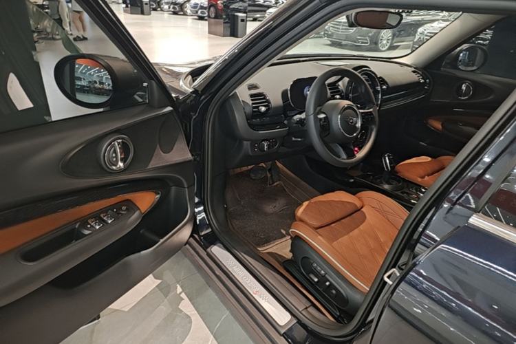 Used MINI Clubman 2022 Updated 2.0T COOPER S Driver Seat