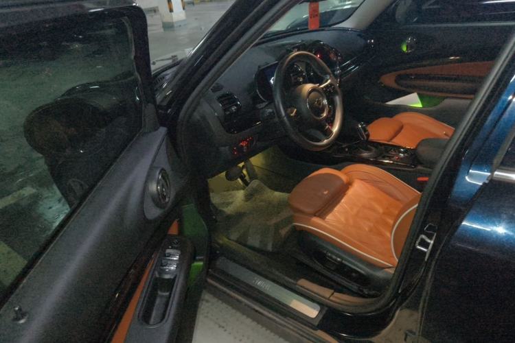 Used MINI Clubman 2022 1.5T COOPER Connoisseur Driver Seat