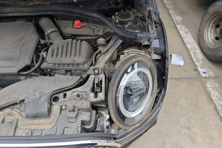 Used MINI Clubman 2022 2.0T COOPER S BRICK LANE Limited Edition Engine Bay Left