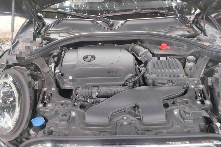 Used MINI Clubman 2022 1.5T COOPER Connoisseur Engine Bay