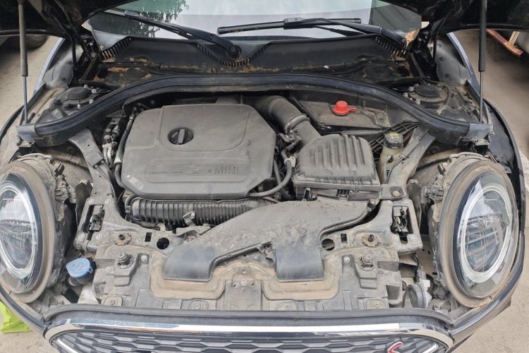 Used MINI Clubman 2022 2.0T COOPER S BRICK LANE Limited Edition Engine Bay