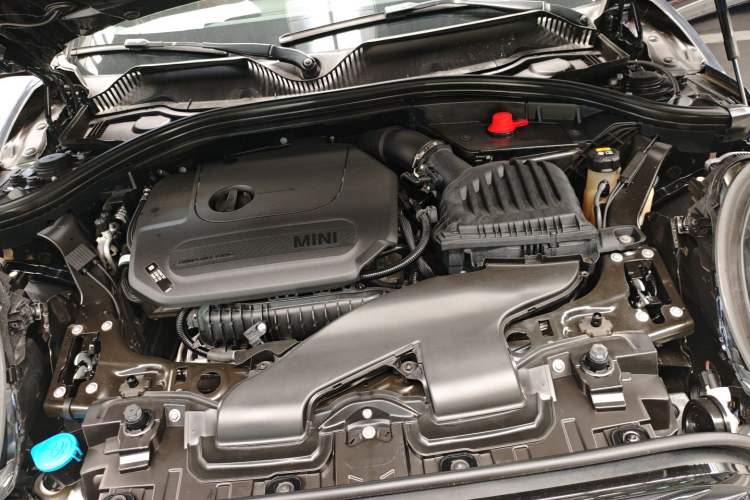 Used MINI Clubman 2022 1.5T COOPER Connoisseur Engine Bay