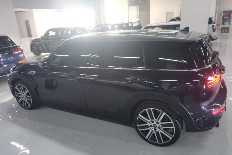 Used MINI Clubman 2022 Updated 2.0T COOPER S Exterior 3