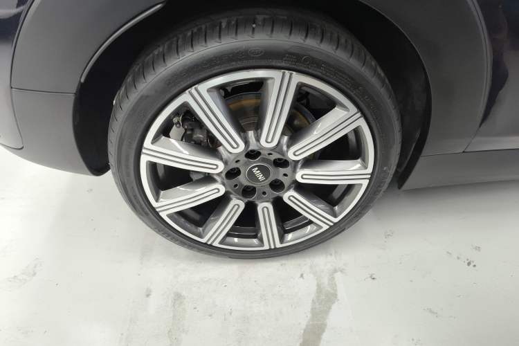 Used MINI Clubman 2022 Updated 2.0T COOPER S Exterior 8