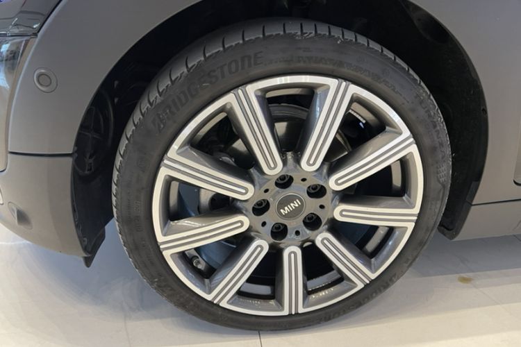 Used MINI Clubman 2022 Facelift 1.5T COOPER Connoisseur Exterior 9