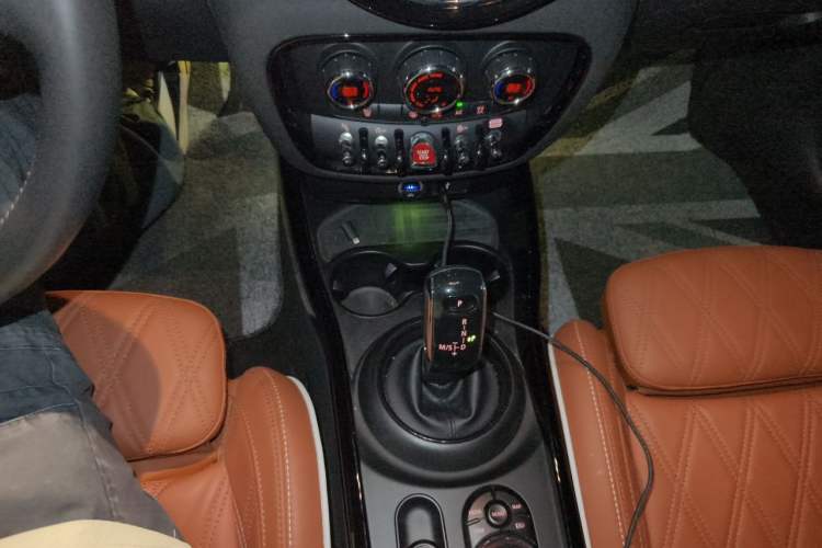 Used MINI Clubman 2022 1.5T COOPER Connoisseur Gear Lever
