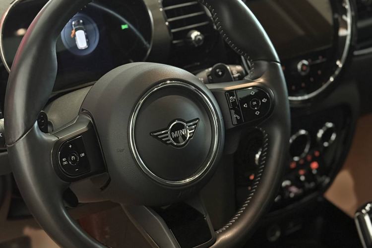 Used MINI Clubman 2022 2.0T COOPER S Interior 1
