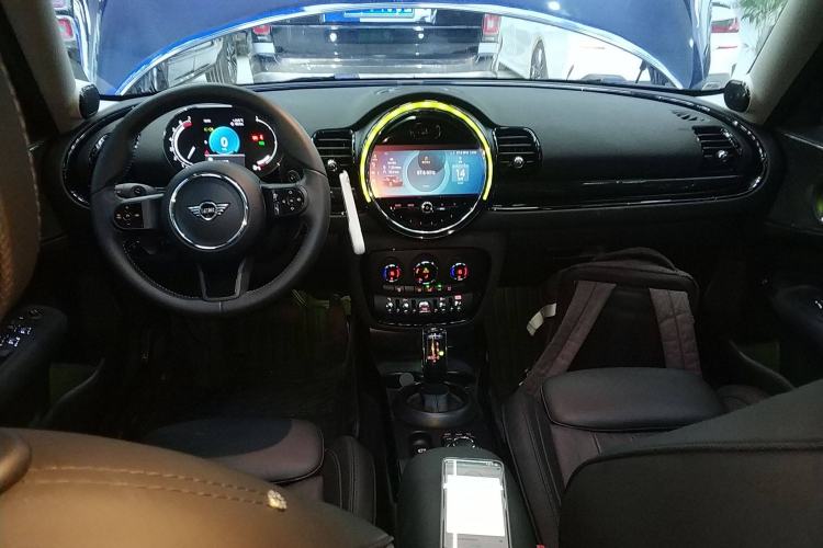 Used MINI Clubman 2022 2.0T COOPER S Interior 2